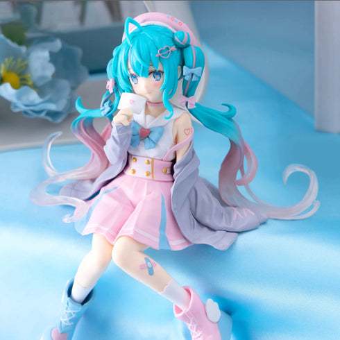 FuRyu 初音未來 戀愛水手服灰色Ver. 景品模型 杯麵座 商品圖