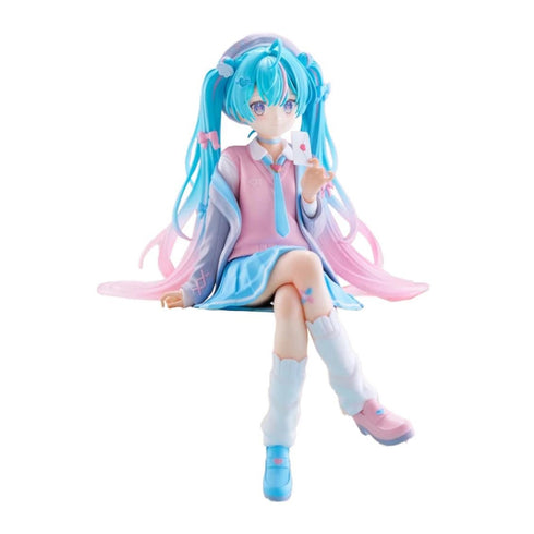 FuRyu 初音未來 戀愛西裝服Ver. 景品模型 杯麵座 商品圖正中