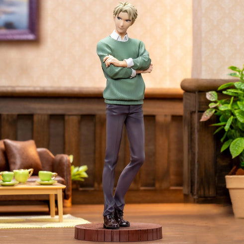 Sega Luminasta SPY×FAMILY間諜家家酒 洛伊德 佛傑 第一季第二款冷毛衣造型ver. 景品模型 商品圖正中