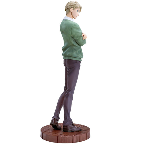 Sega Luminasta SPY×FAMILY間諜家家酒 洛伊德 佛傑 第一季第二款冷毛衣造型ver. 景品模型 商品圖右側